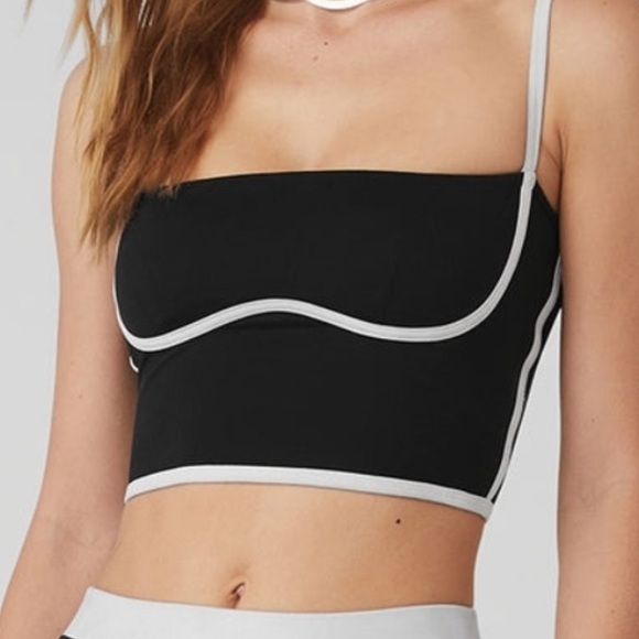 Alo Yoga L Crop Top Like new worn 3 times $88 retail - Picture 1 of 4